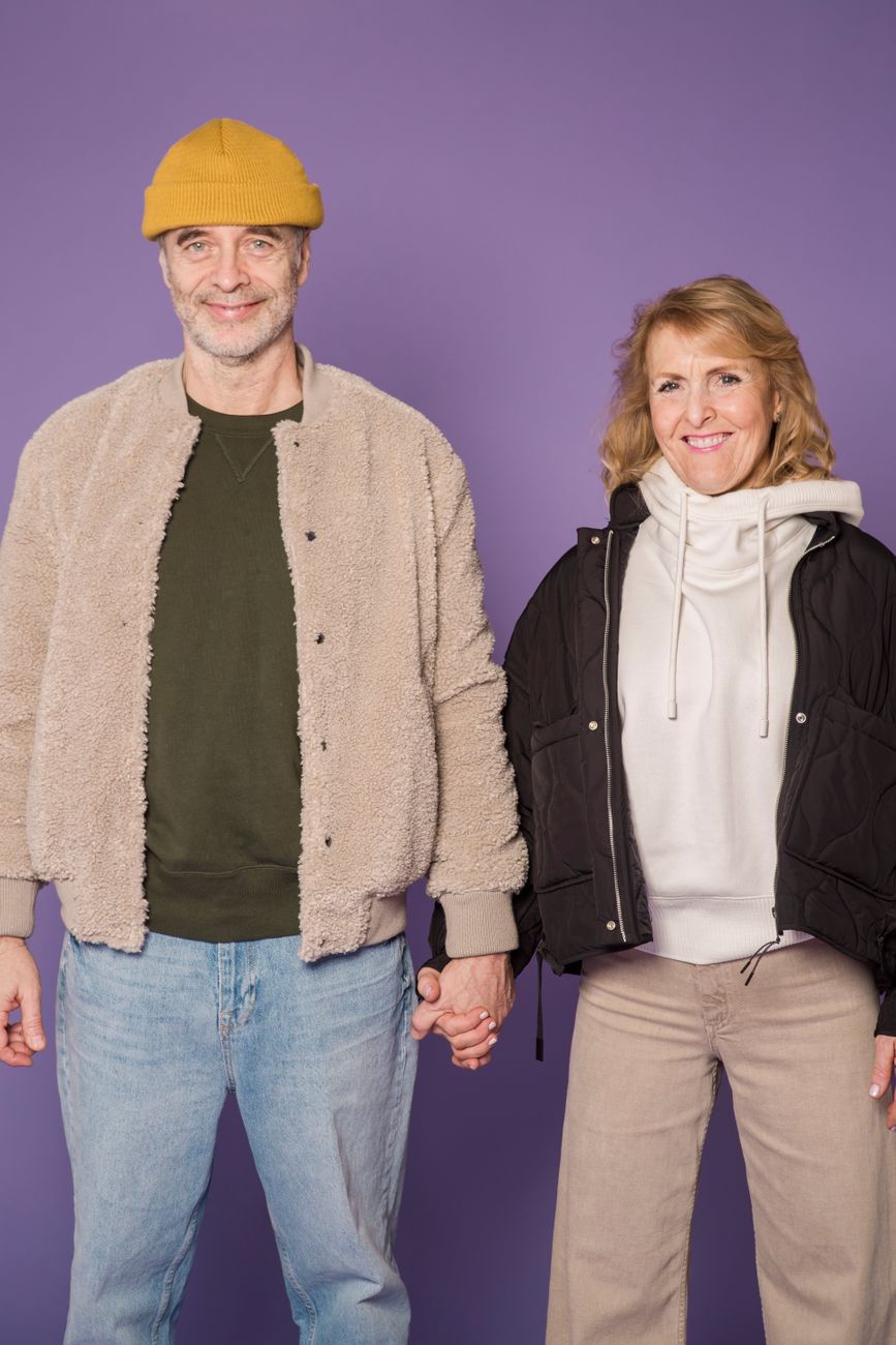 Pareja abrazada