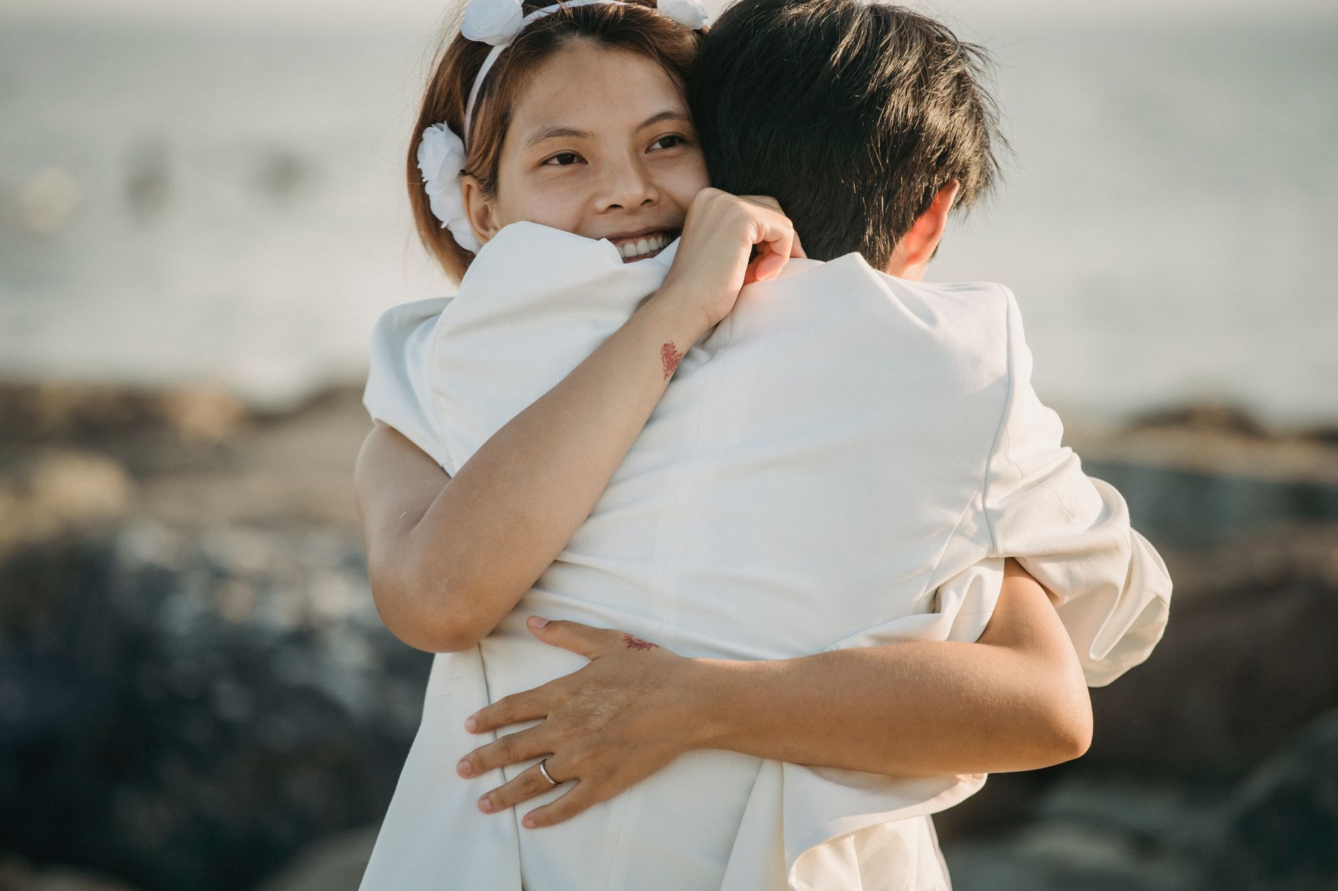 Pareja abrazada